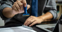 Sellando un documento