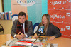 Cocemfe-Asturias presenta dos nuevos veh&iacute;culos adaptados